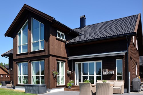 Natveitåsen, fasade med mye glass